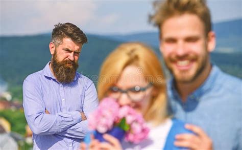 Внешние влияния на отношения пары