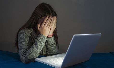 Как защитить детей от нежелательного контента в Тока Бока