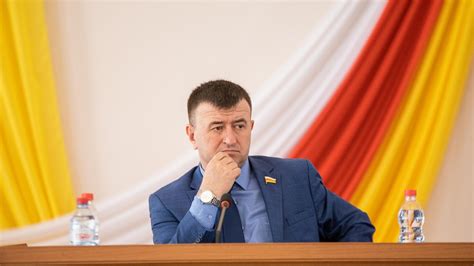 Личные разногласия и непреодолимые конфликты