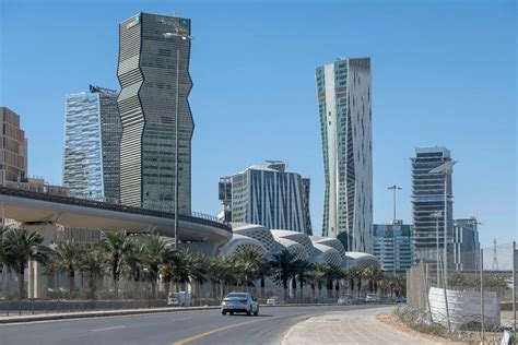 Переговоры и дипломатические усилия
